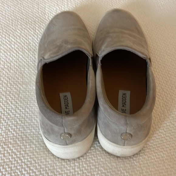 Steve Madden, SZ 7.5, EUC - Picture 3 of 3